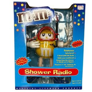 Vintage M&M's Yellow Character Shower Radio AM/FM RadioShack Exclusive New Box